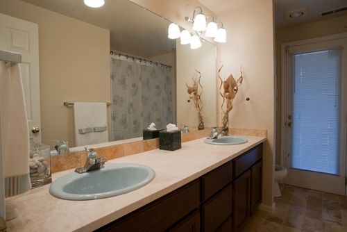 Dont let your bathroom mirrors be boring 16001529 40037530 0 14090530 500